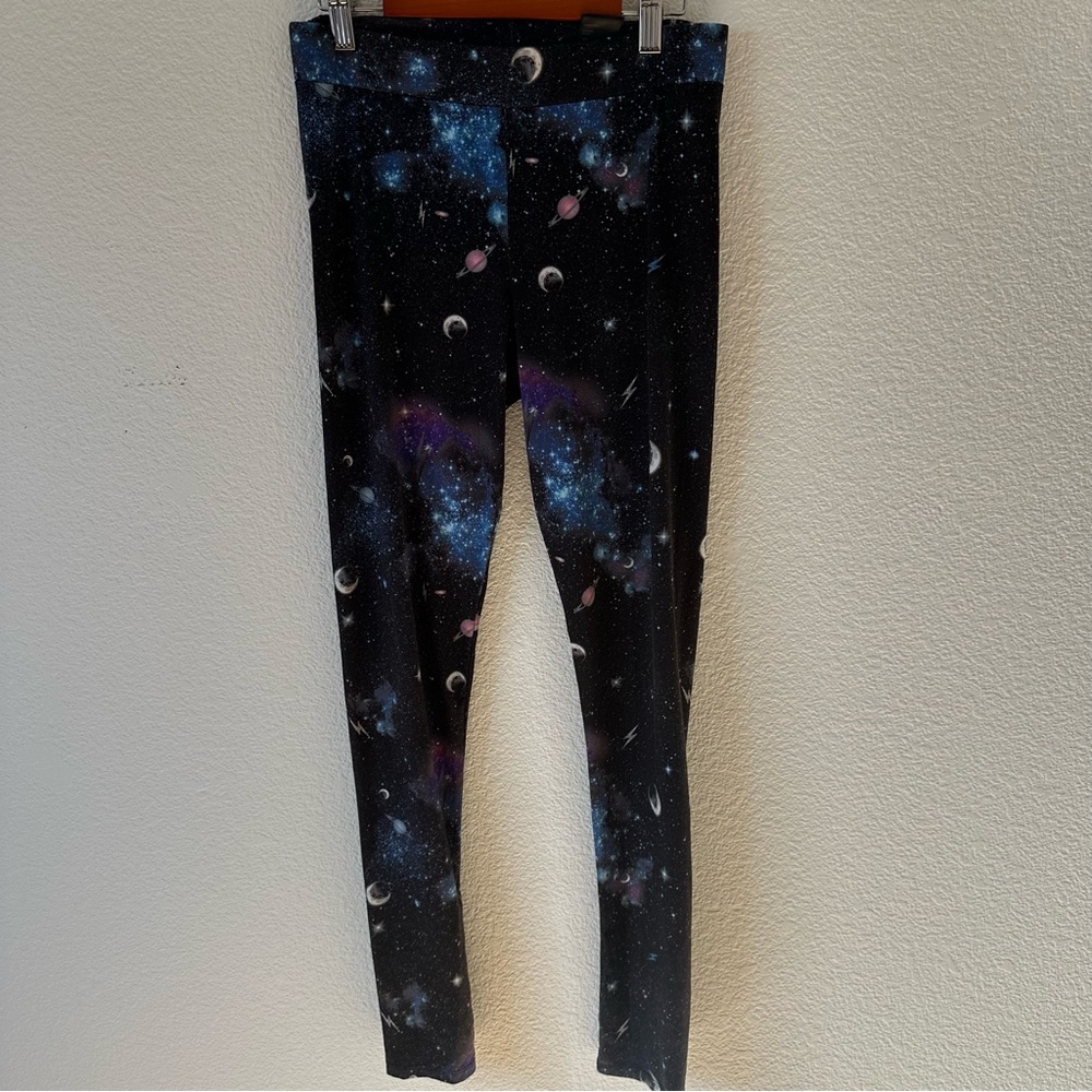 Divided Cosmic Galaxy Print‎ Leggings Small